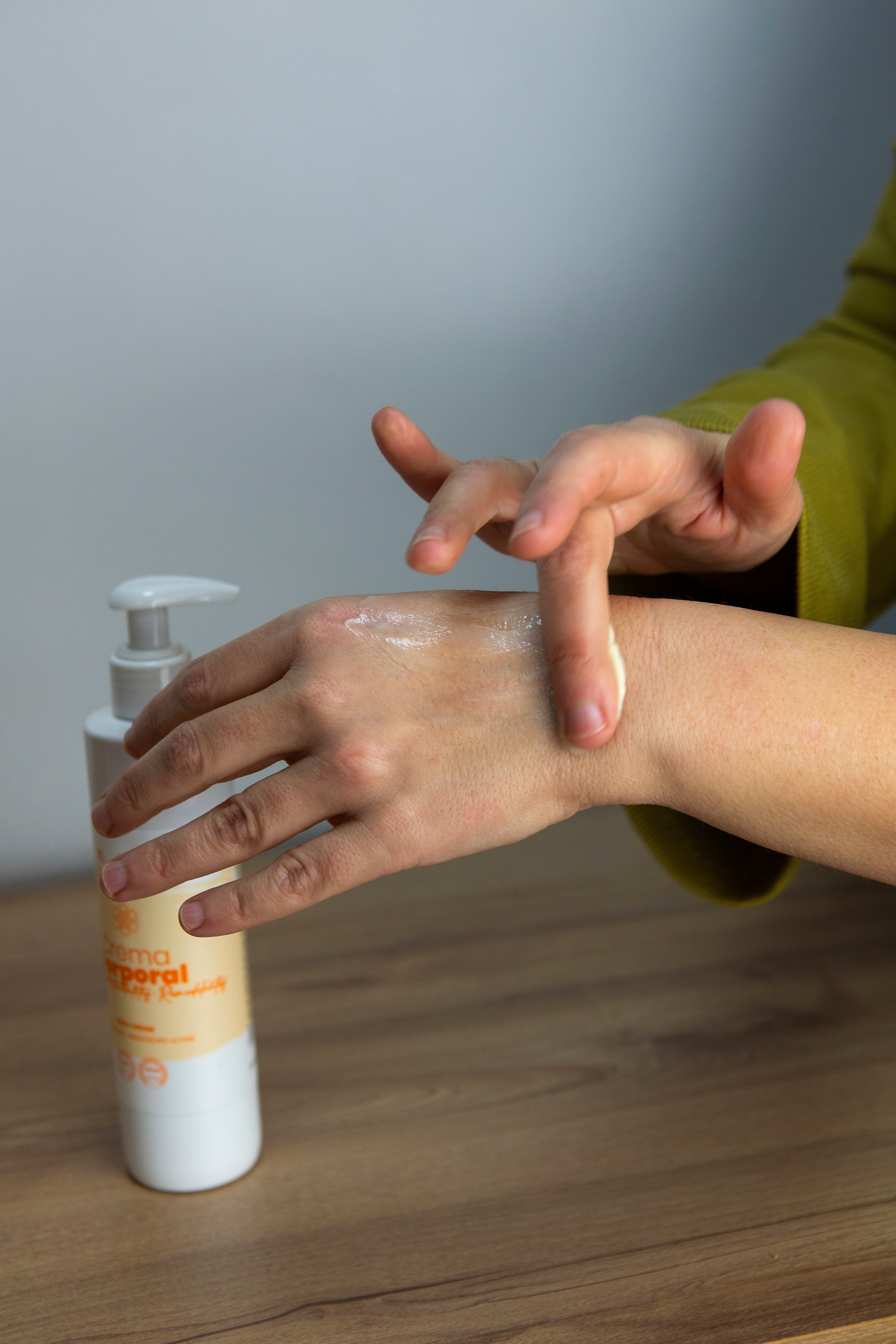 CREMA CORPORAL ANTICELULITIS REMODELANTE - 250 ml