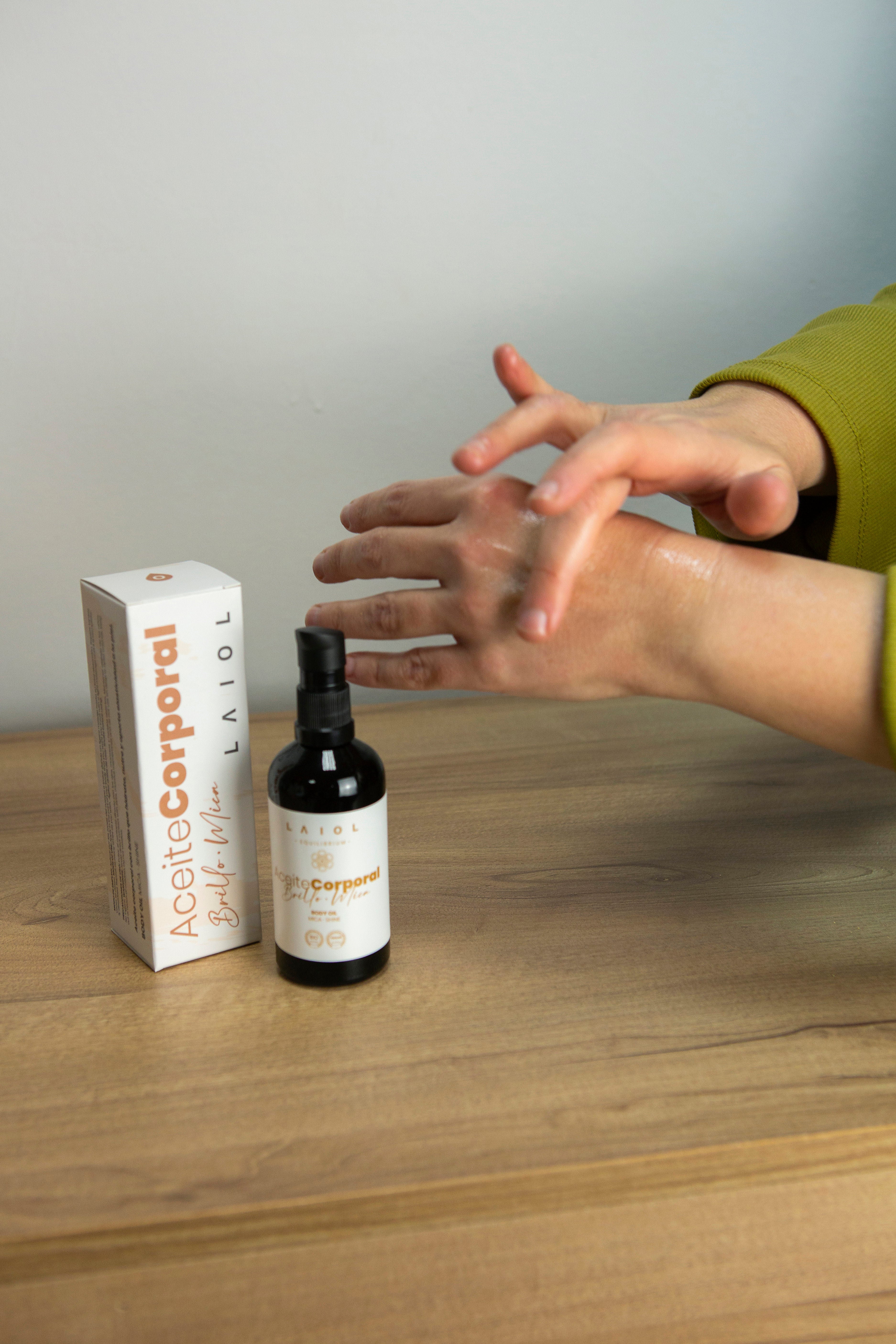 ACEITE CORPORAL BRILLO MICA - 100 ml